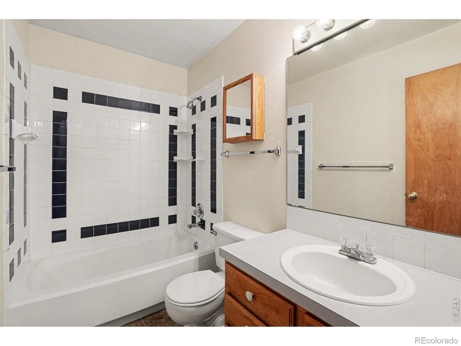 MLS Image #27 for 1827  cambridge court,loveland, Colorado