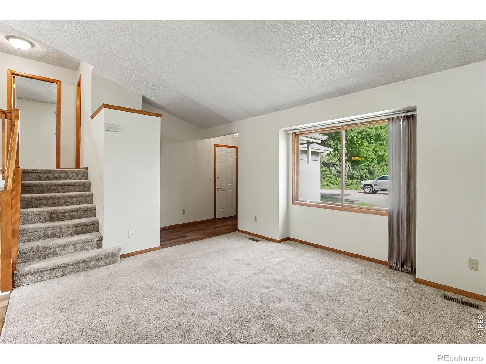 MLS Image #6 for 1827  cambridge court,loveland, Colorado