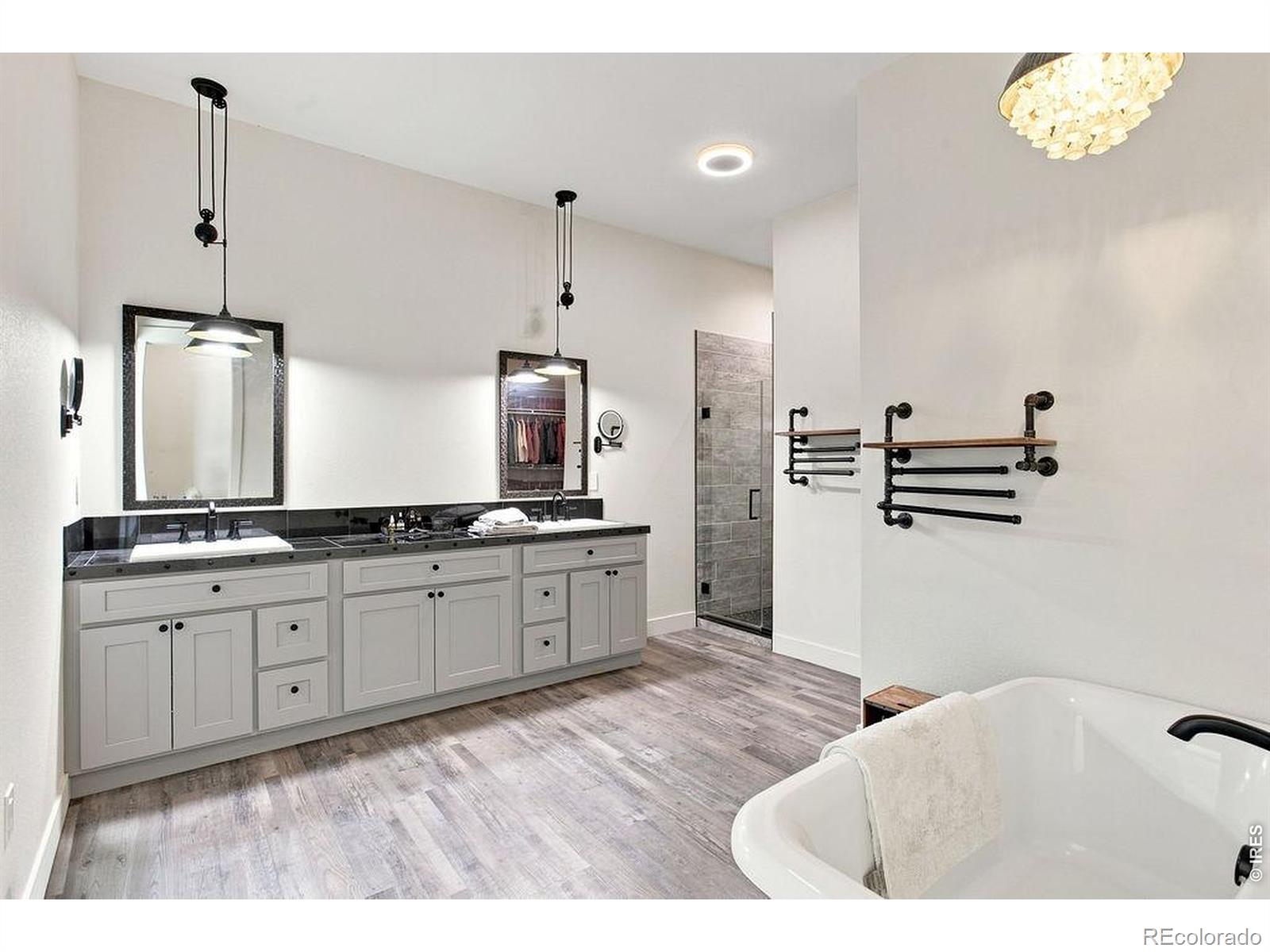 MLS Image #11 for 7491  county road 96 ,wellington, Colorado