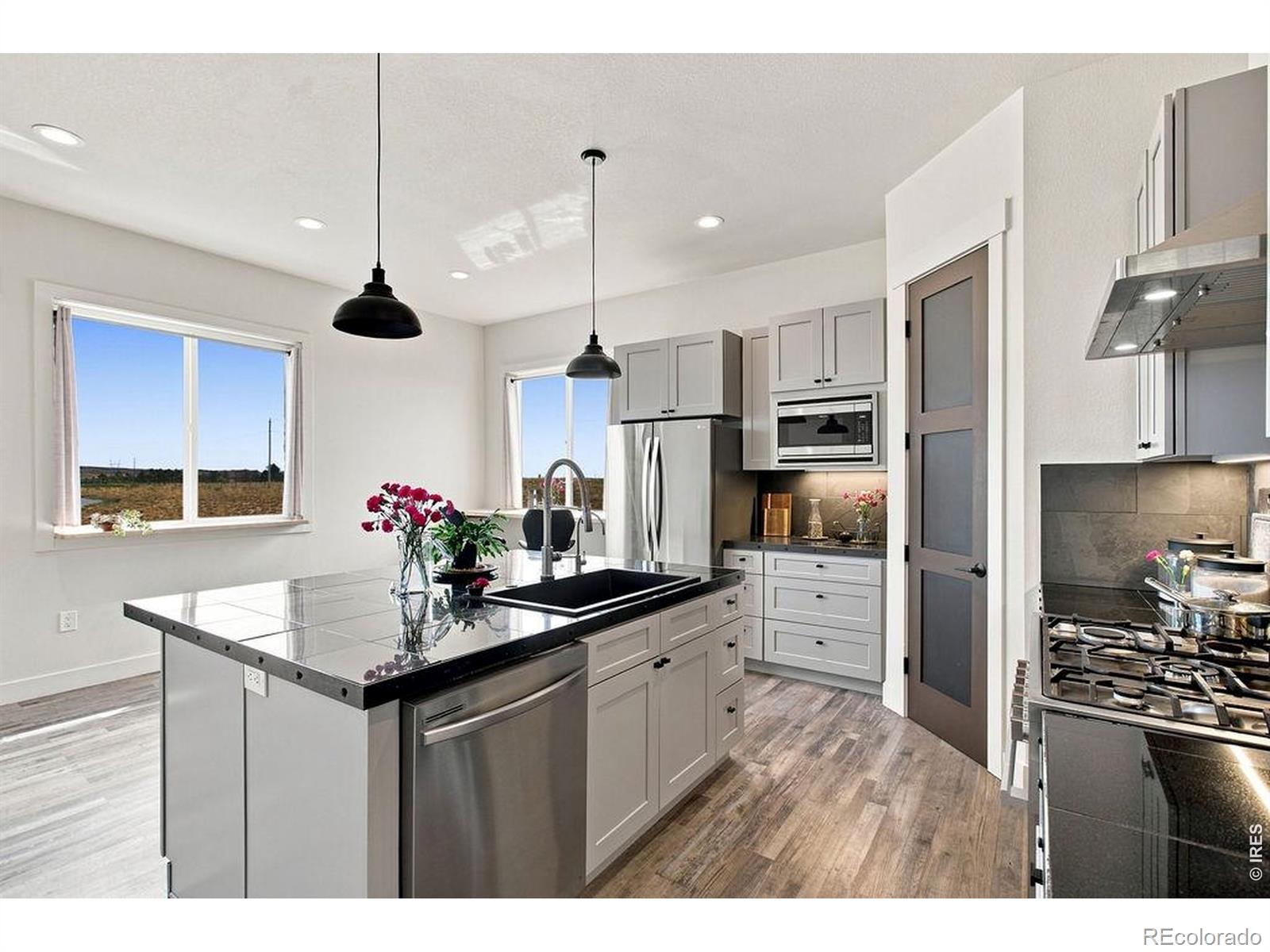 MLS Image #7 for 7491  county road 96 ,wellington, Colorado