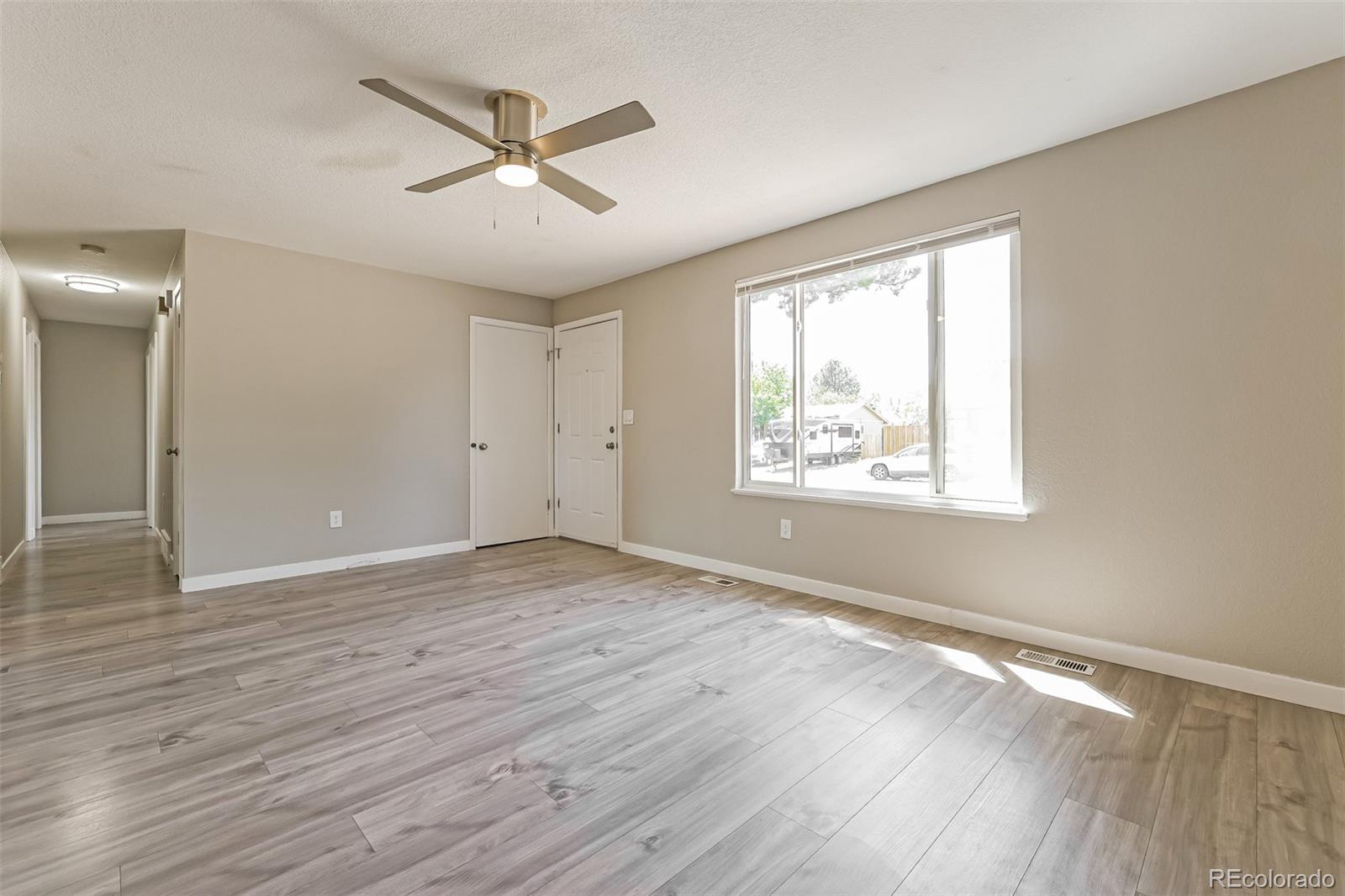 MLS Image #3 for 16307 e brunswick place,aurora, Colorado