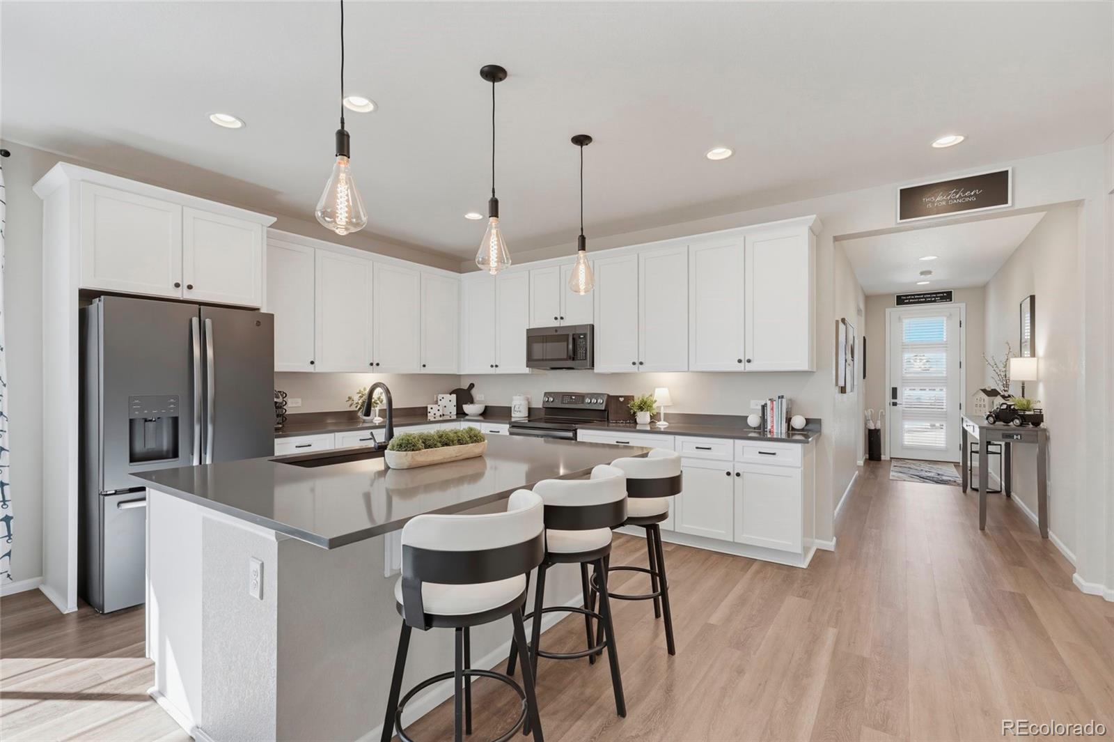 MLS Image #3 for 22622 e narrowleaf circle,aurora, Colorado