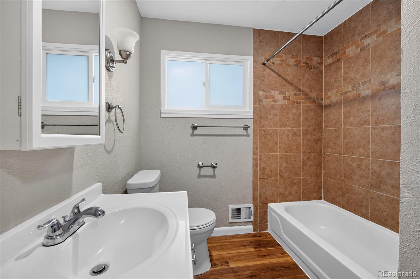 MLS Image #25 for 10992  grant drive,northglenn, Colorado
