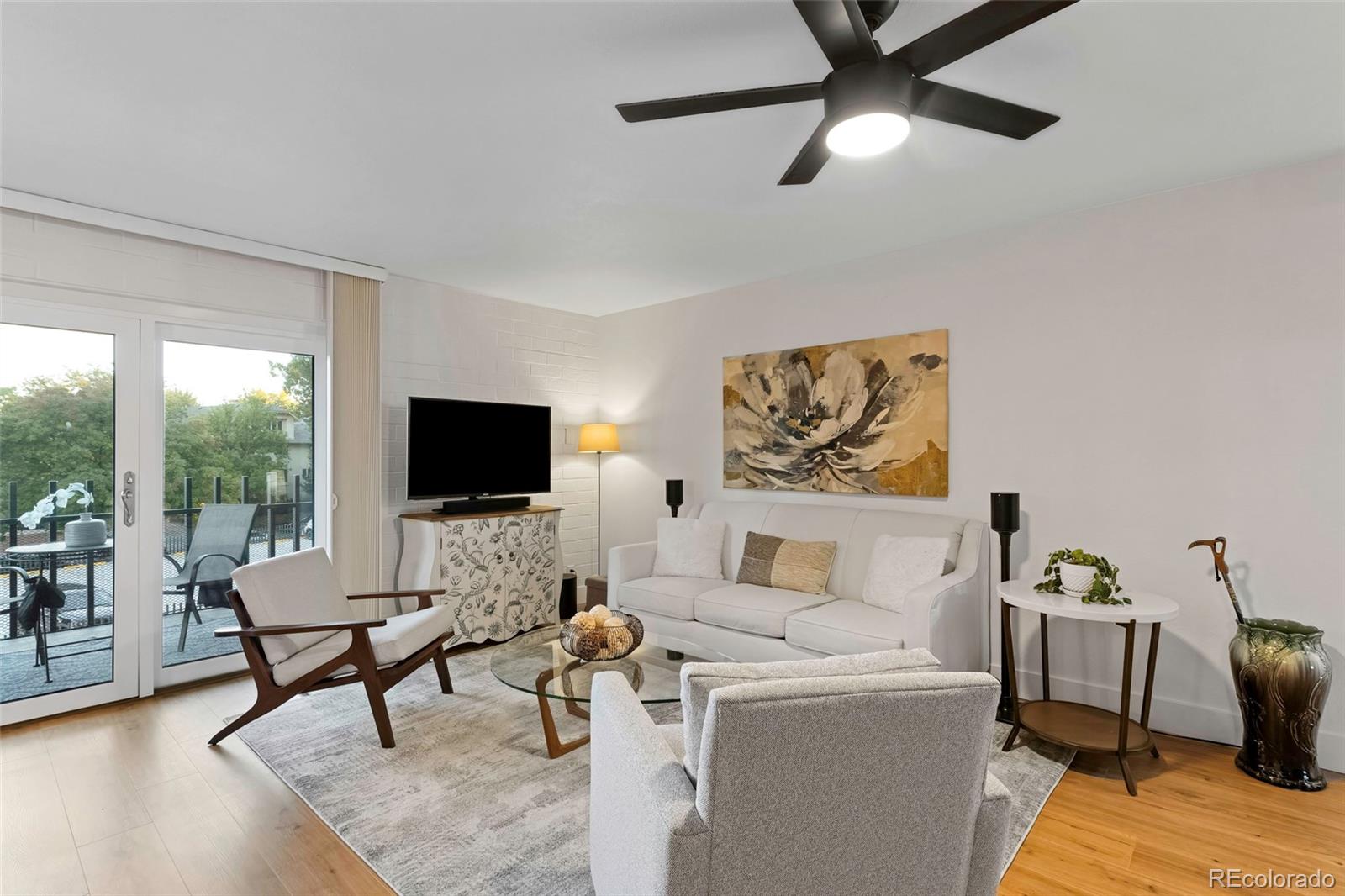 MLS Image #3 for 460 s marion parkway,denver, Colorado