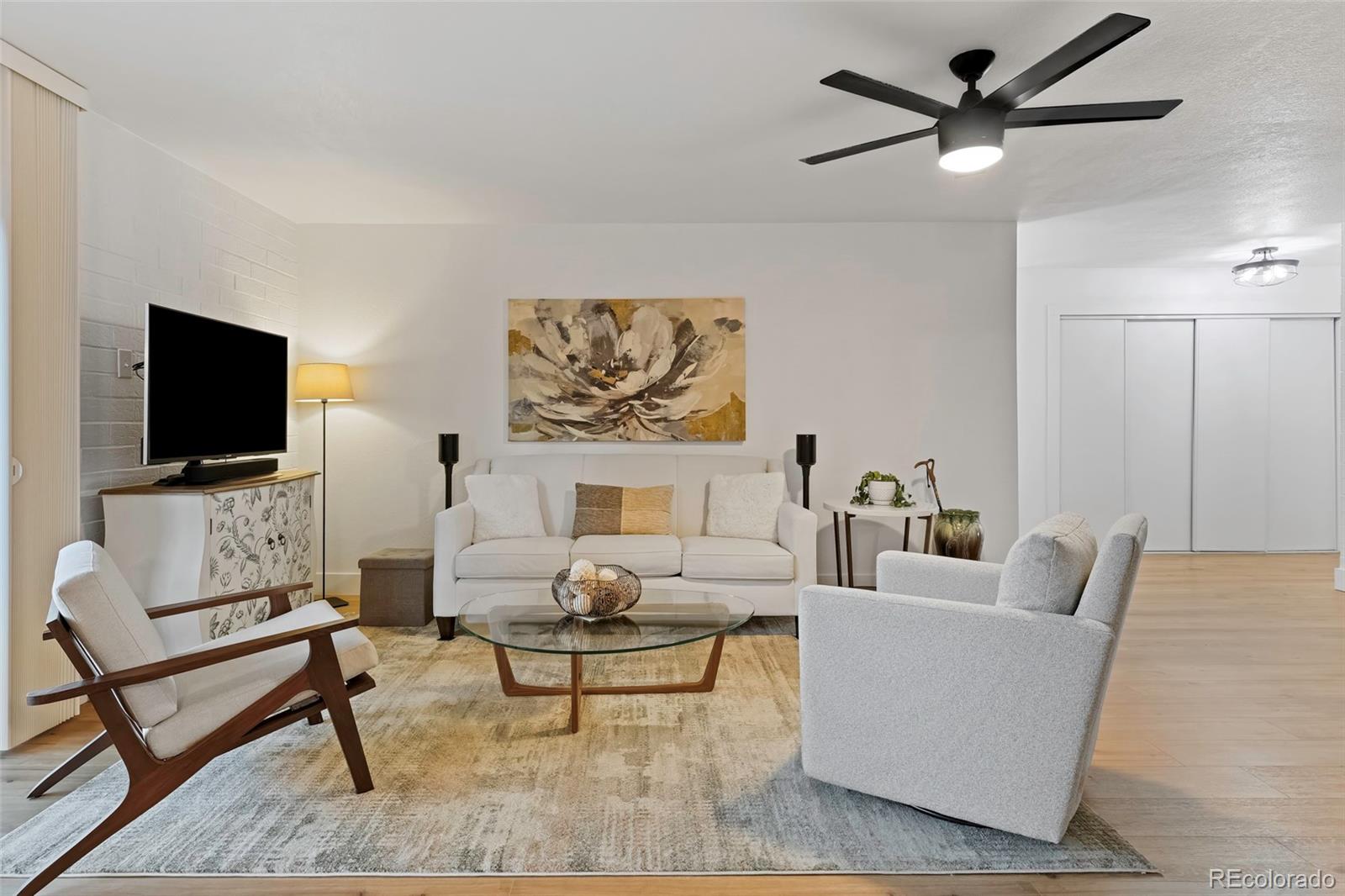 MLS Image #4 for 460 s marion parkway,denver, Colorado