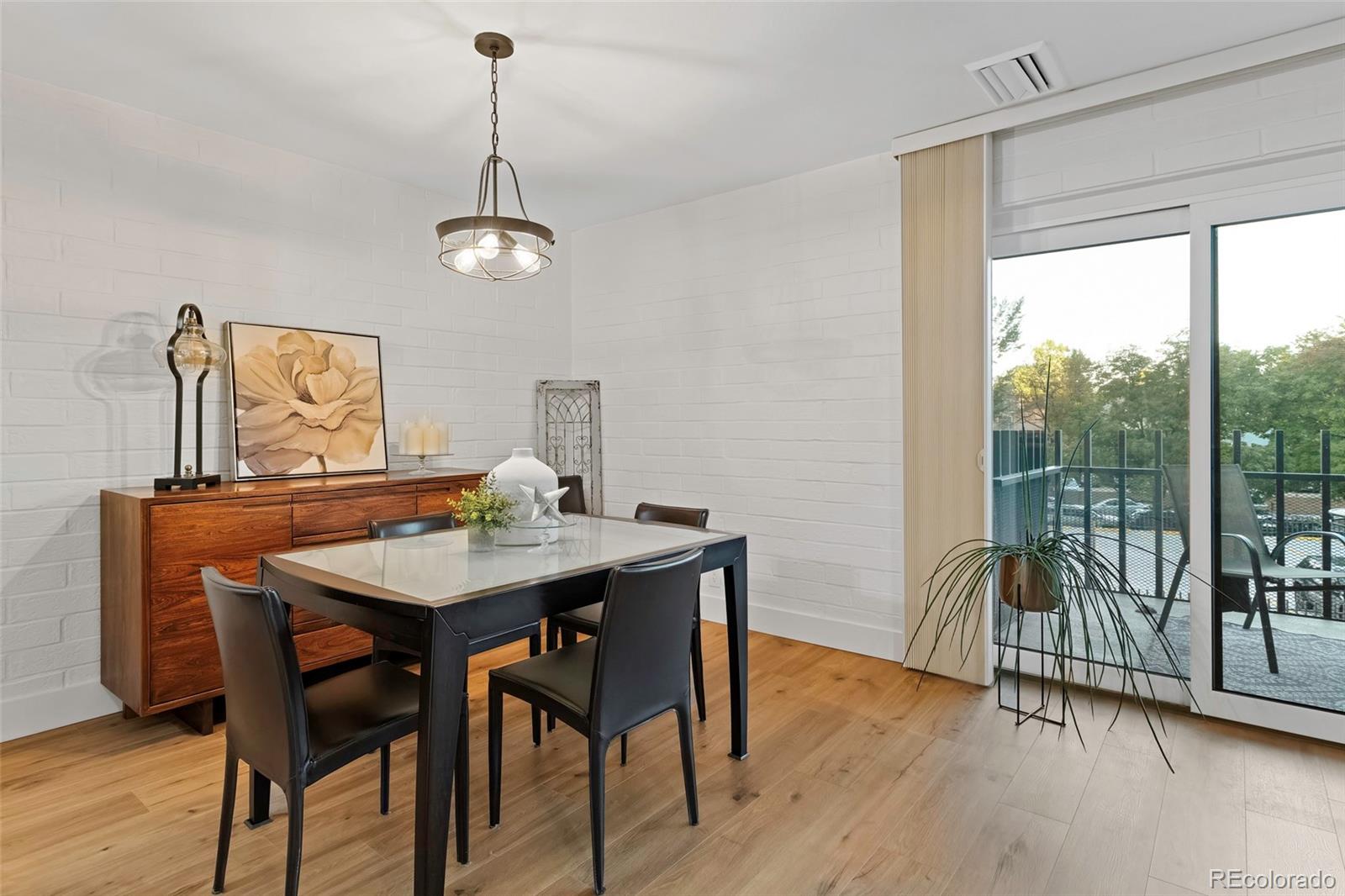 MLS Image #7 for 460 s marion parkway,denver, Colorado