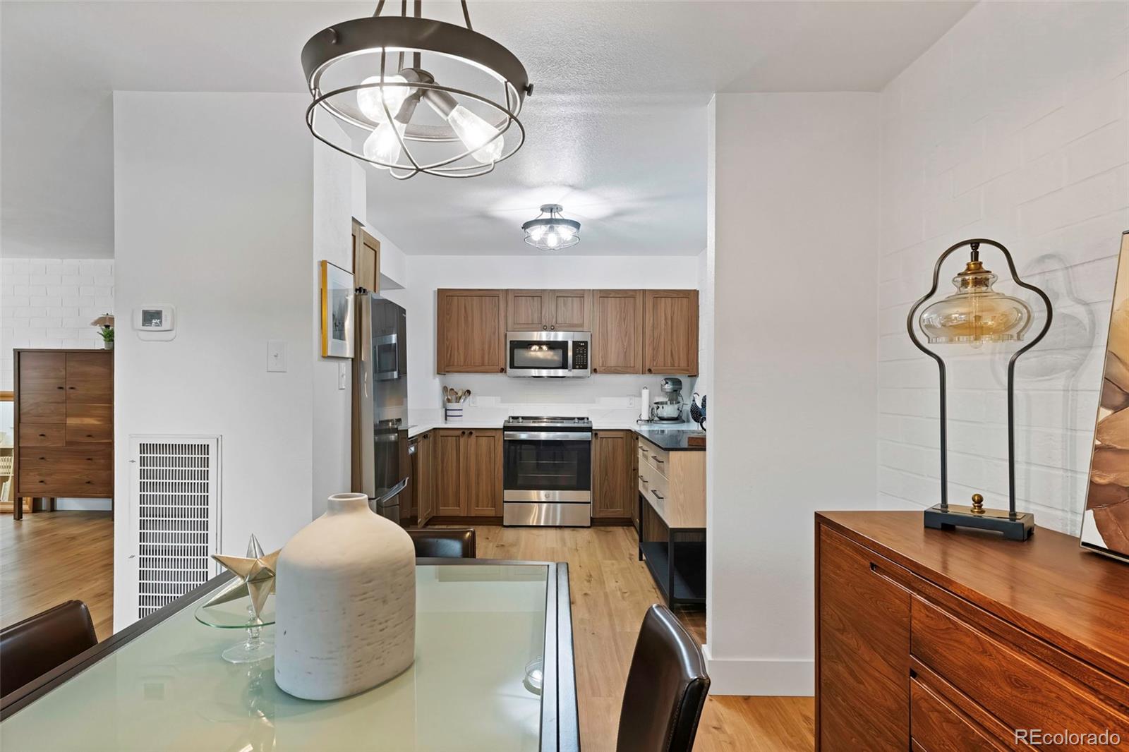 MLS Image #9 for 460 s marion parkway,denver, Colorado