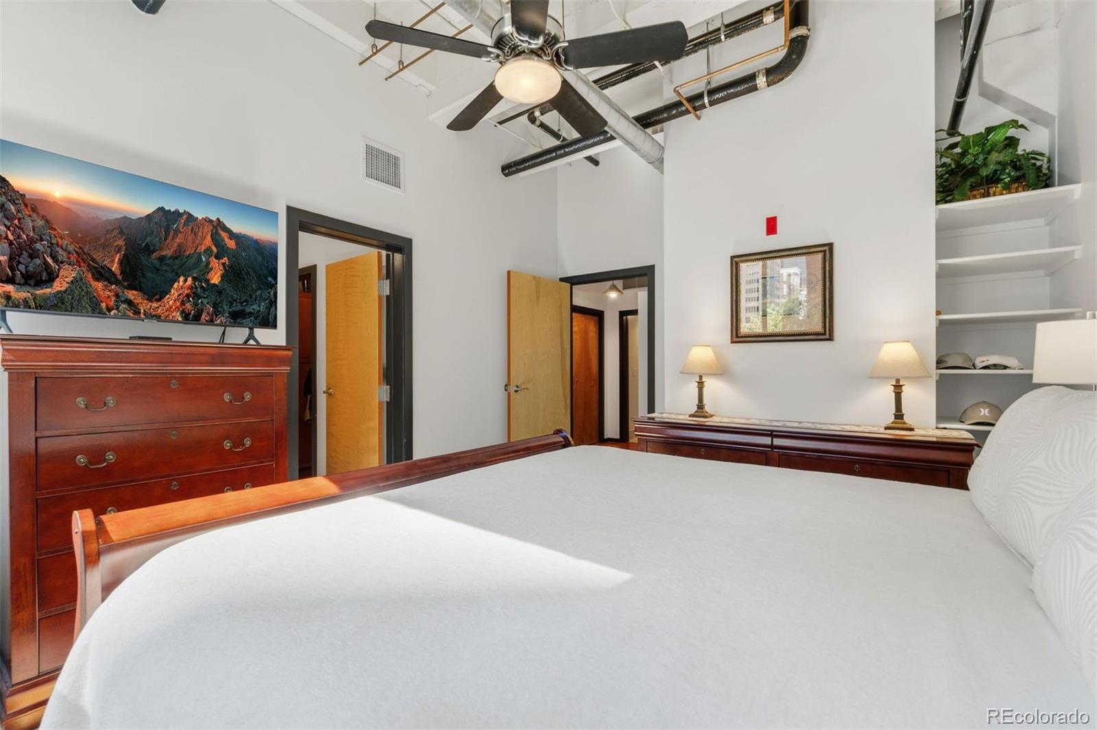 MLS Image #8 for 1800  lawrence street 406,denver, Colorado