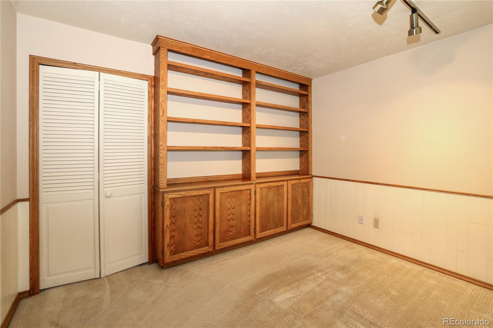 MLS Image #13 for 10521 e dorado avenue,englewood, Colorado