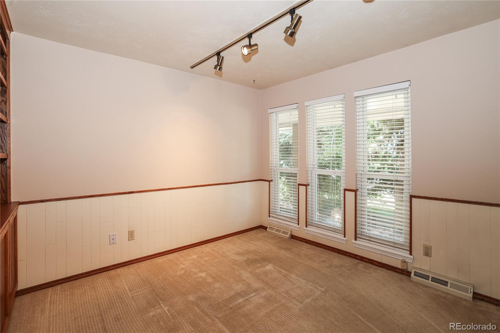MLS Image #14 for 10521 e dorado avenue,englewood, Colorado
