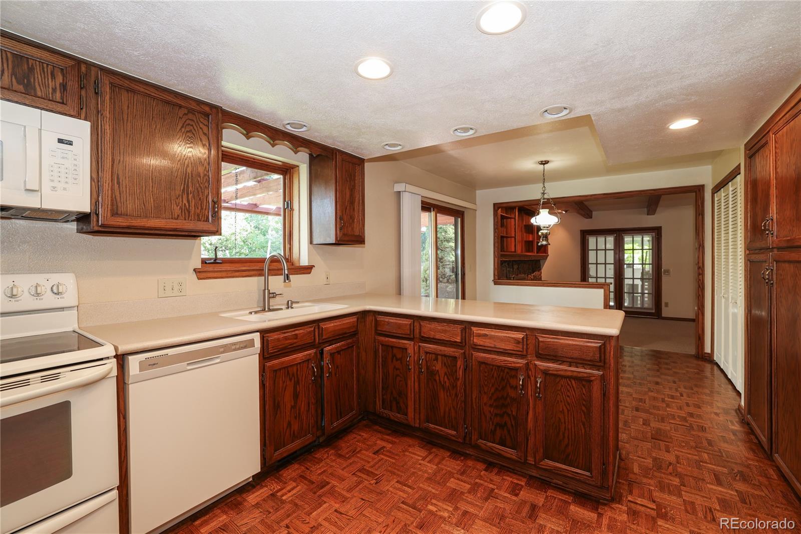 MLS Image #4 for 10521 e dorado avenue,englewood, Colorado