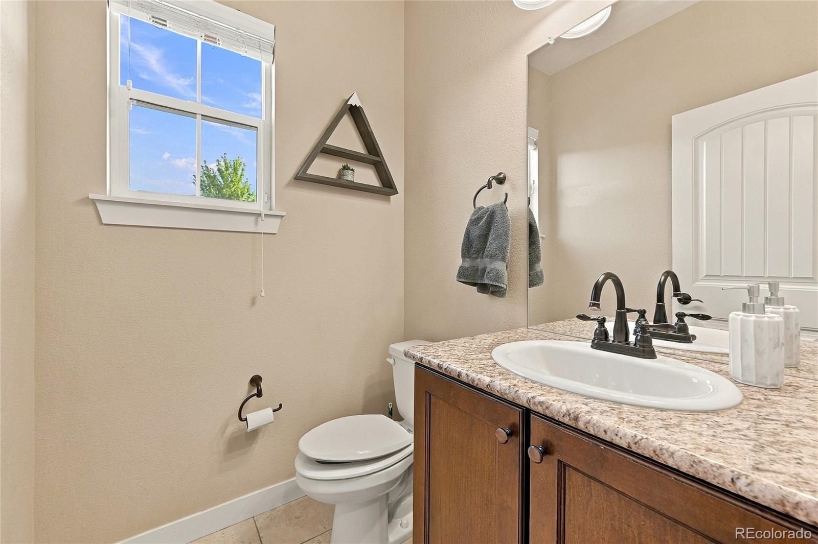MLS Image #17 for 6593 s quantock court,aurora, Colorado