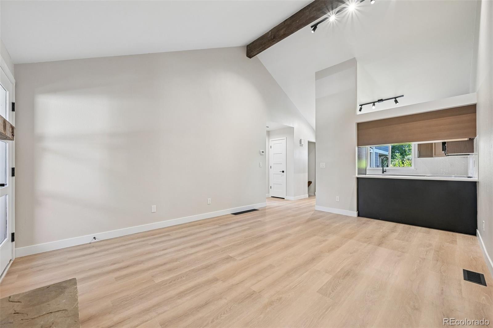 MLS Image #5 for 6670 w 84th circle 103,arvada, Colorado