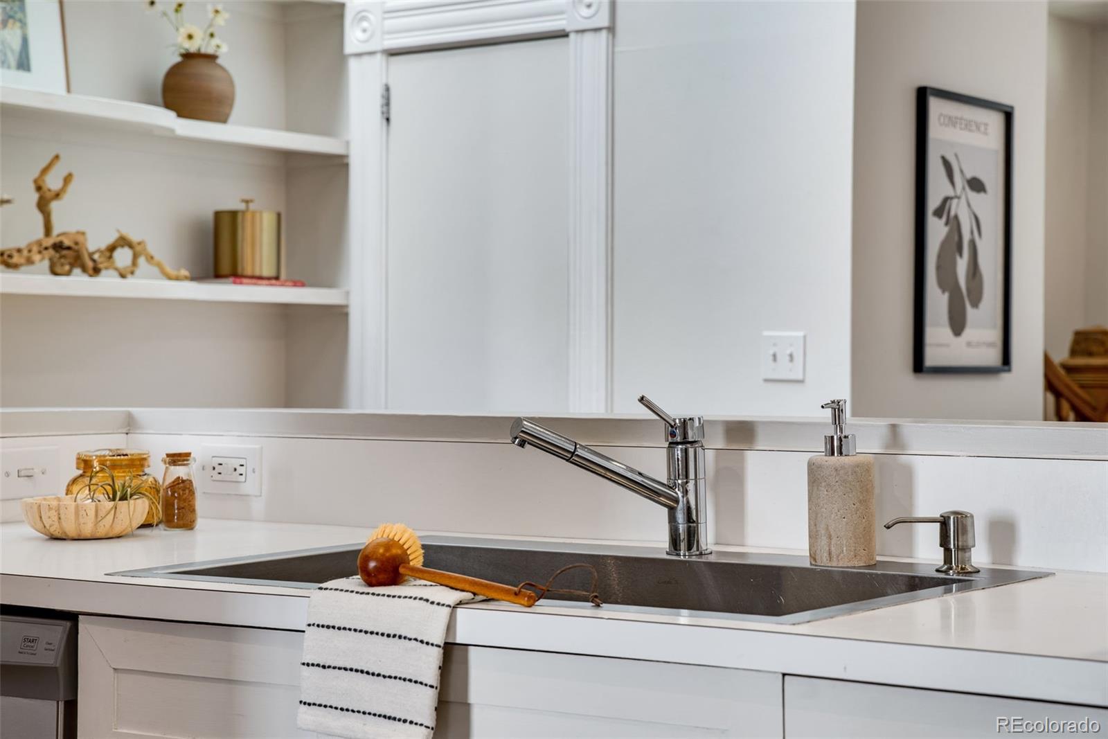 MLS Image #23 for 2425  glenarm place,denver, Colorado