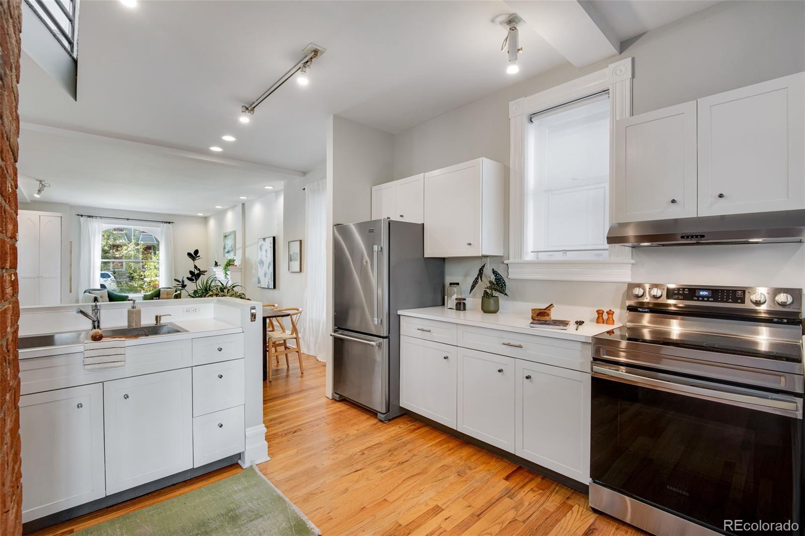 MLS Image #29 for 2425  glenarm place,denver, Colorado