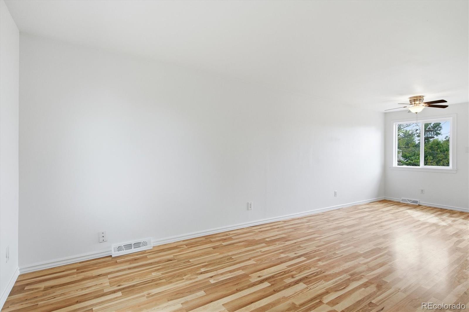 MLS Image #26 for 4775 s olathe street,aurora, Colorado