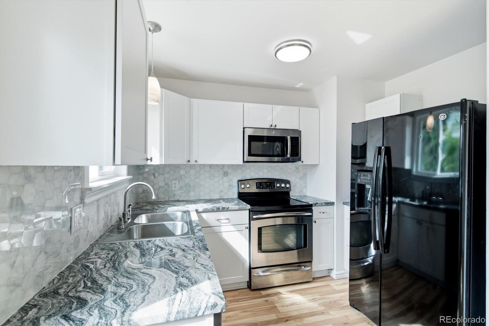MLS Image #6 for 4775 s olathe street,aurora, Colorado