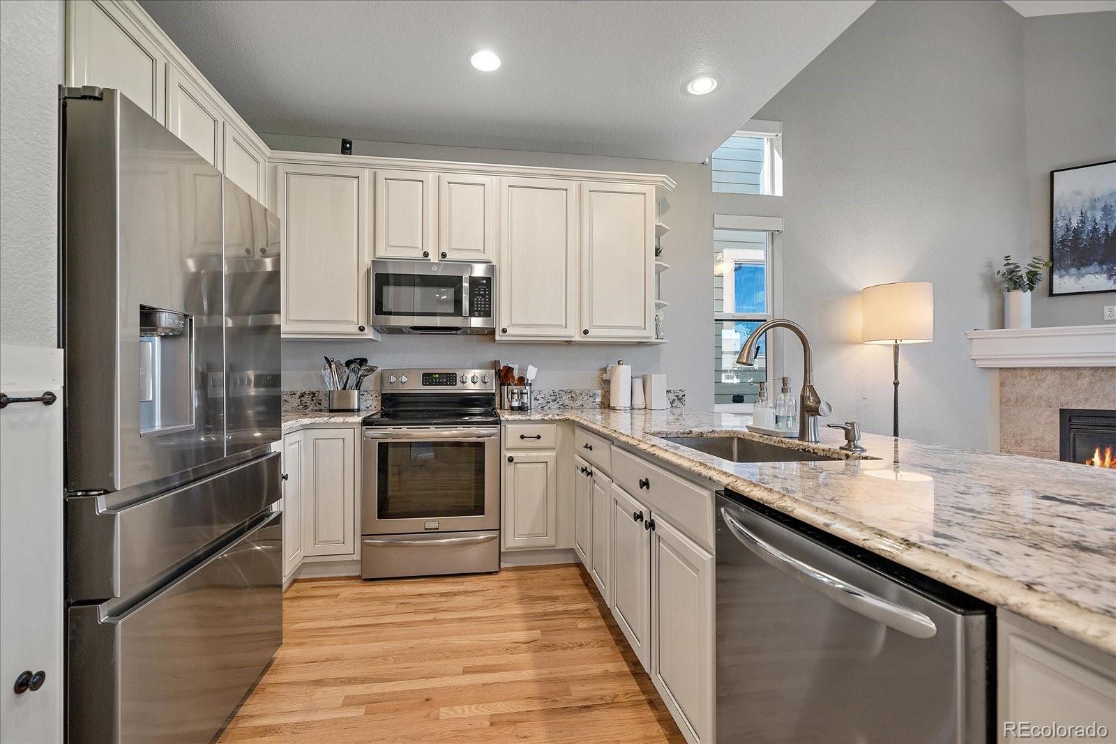 MLS Image #10 for 8439  devinney court,arvada, Colorado