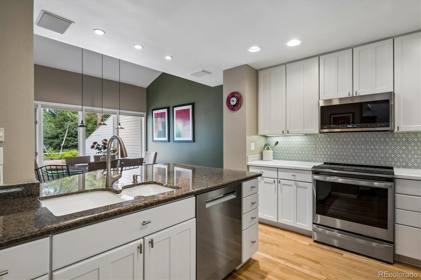 MLS Image #11 for 9200 e cherry creek south drive,denver, Colorado
