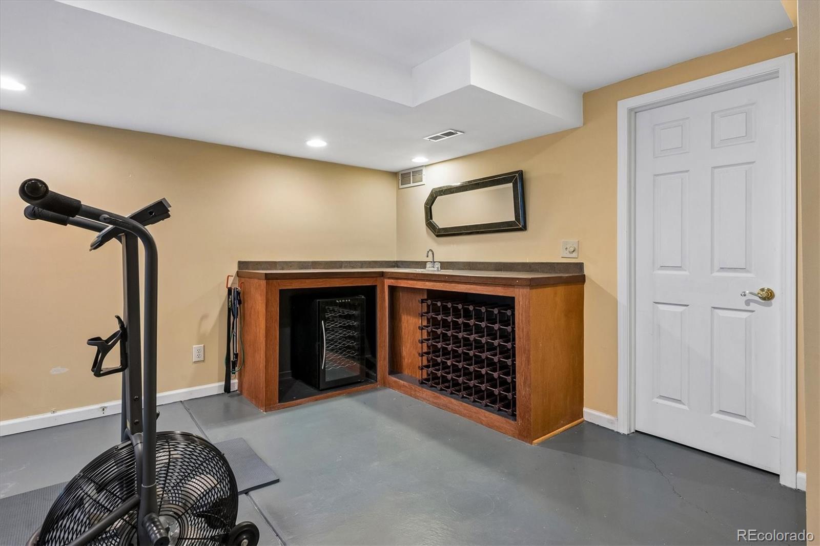 MLS Image #27 for 9200 e cherry creek south drive,denver, Colorado