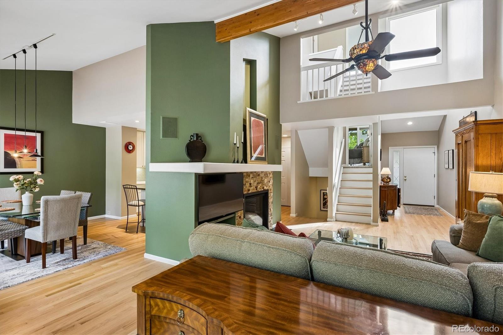MLS Image #4 for 9200 e cherry creek south drive,denver, Colorado