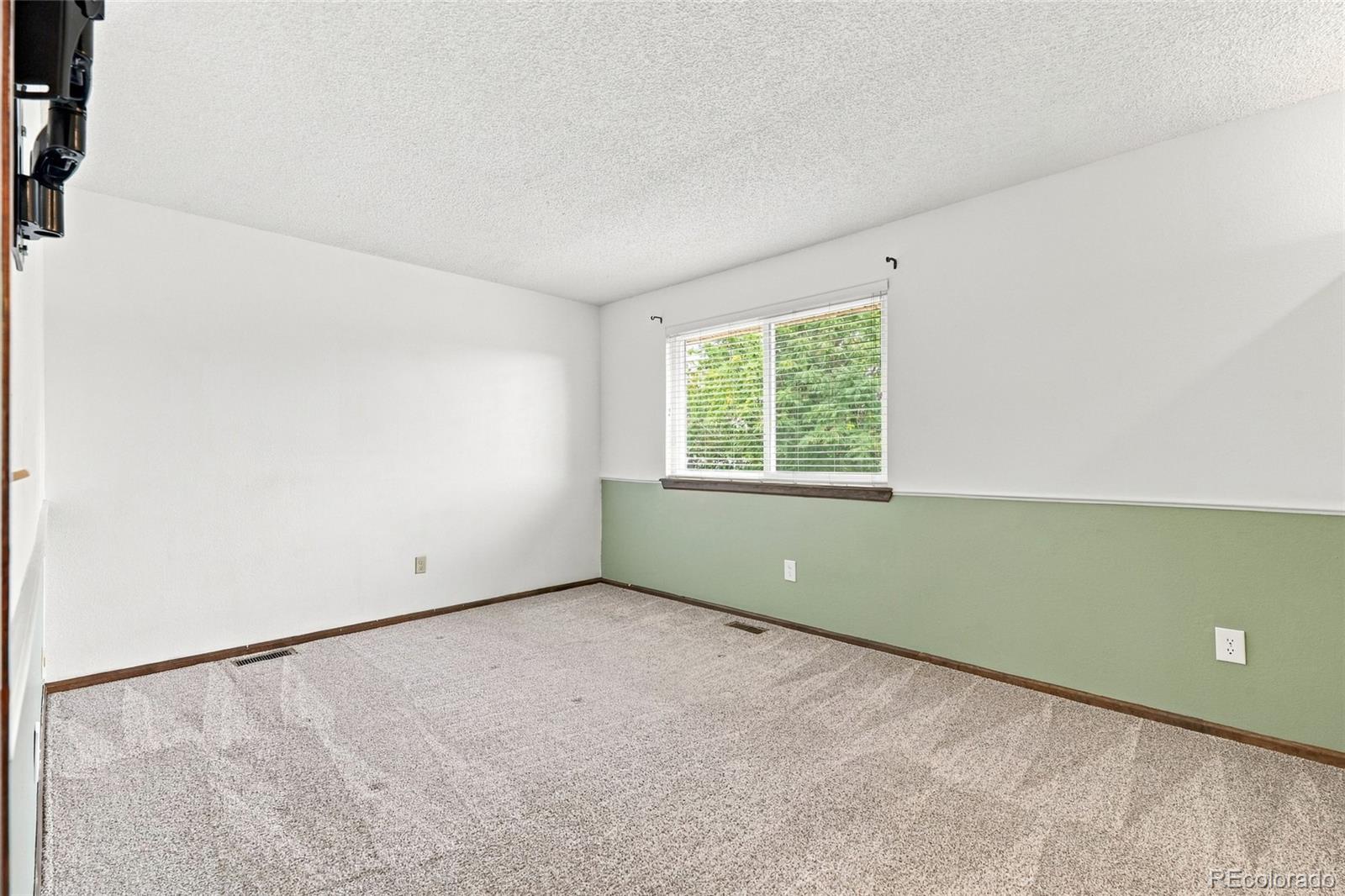 MLS Image #14 for 1085 e midway boulevard,broomfield, Colorado