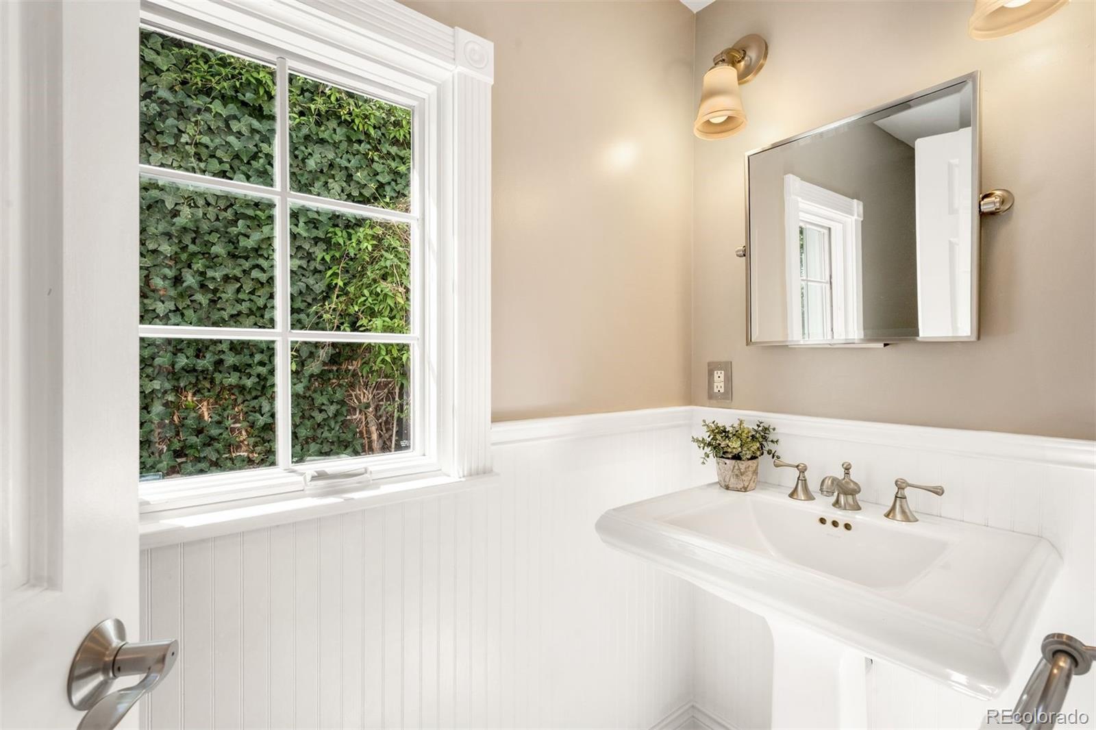 MLS Image #8 for 440 n williams street,denver, Colorado