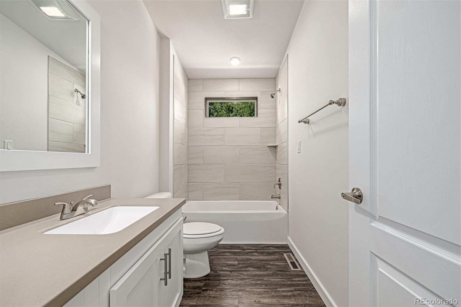 MLS Image #22 for 2864 s delaware street,englewood, Colorado