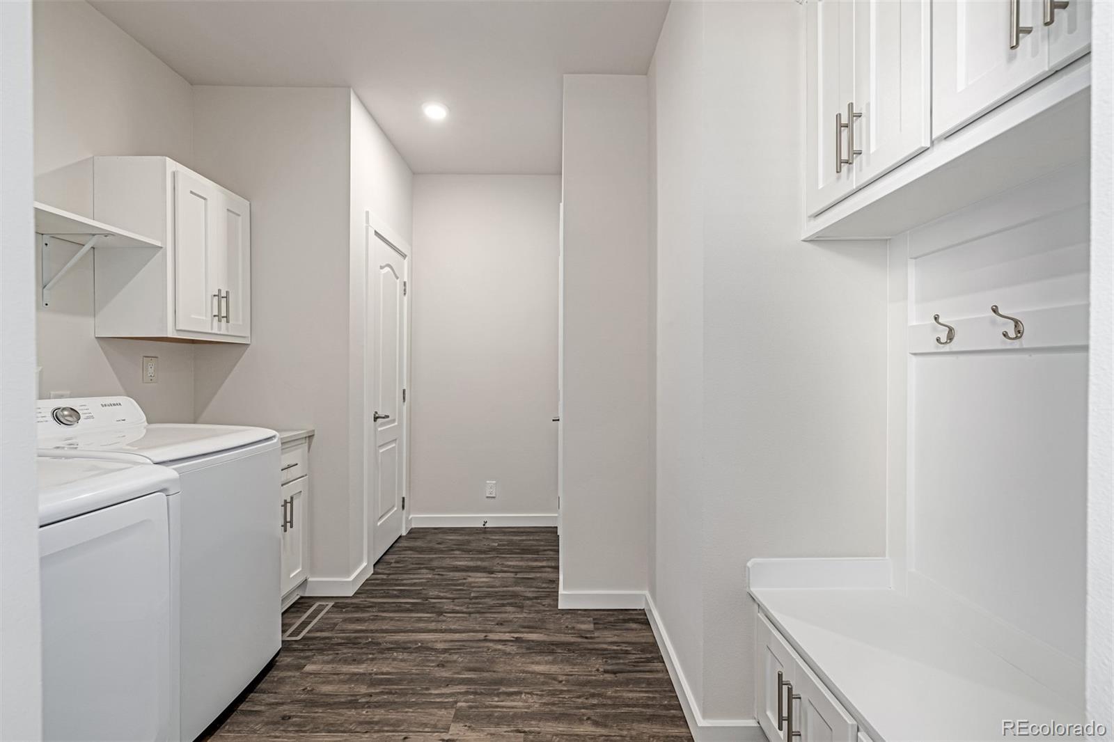 MLS Image #23 for 2864 s delaware street,englewood, Colorado