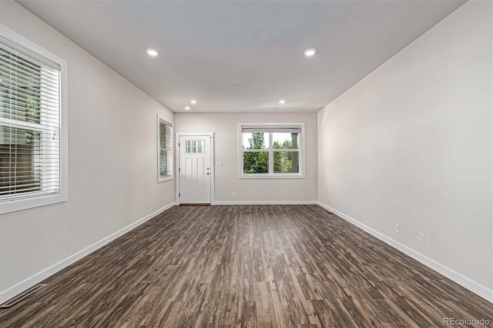 MLS Image #3 for 2864 s delaware street,englewood, Colorado