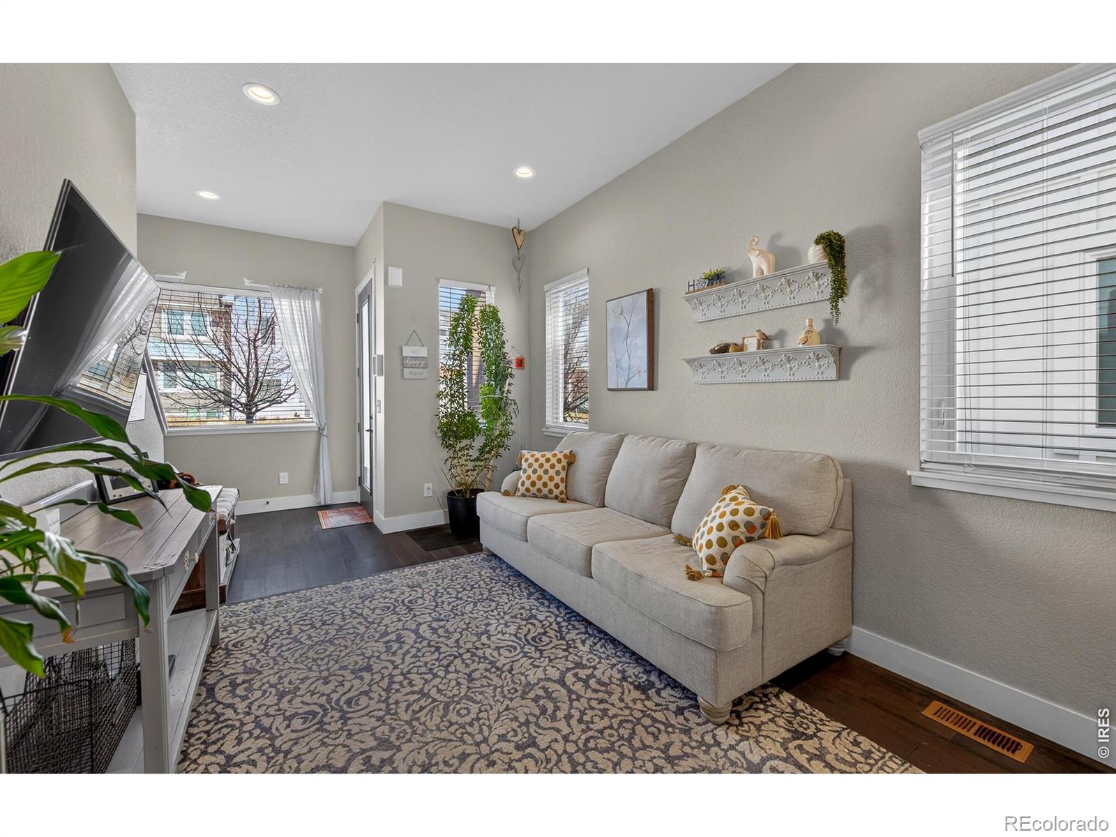 MLS Image #9 for 1117  little branch lane,berthoud, Colorado