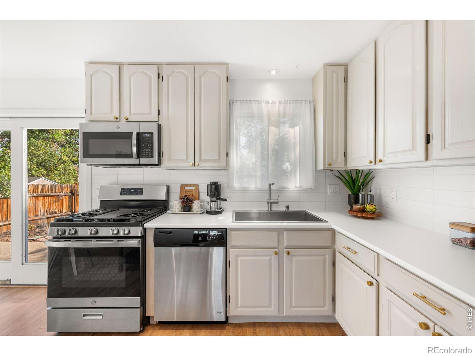 MLS Image #5 for 1936  cottonwood street,broomfield, Colorado