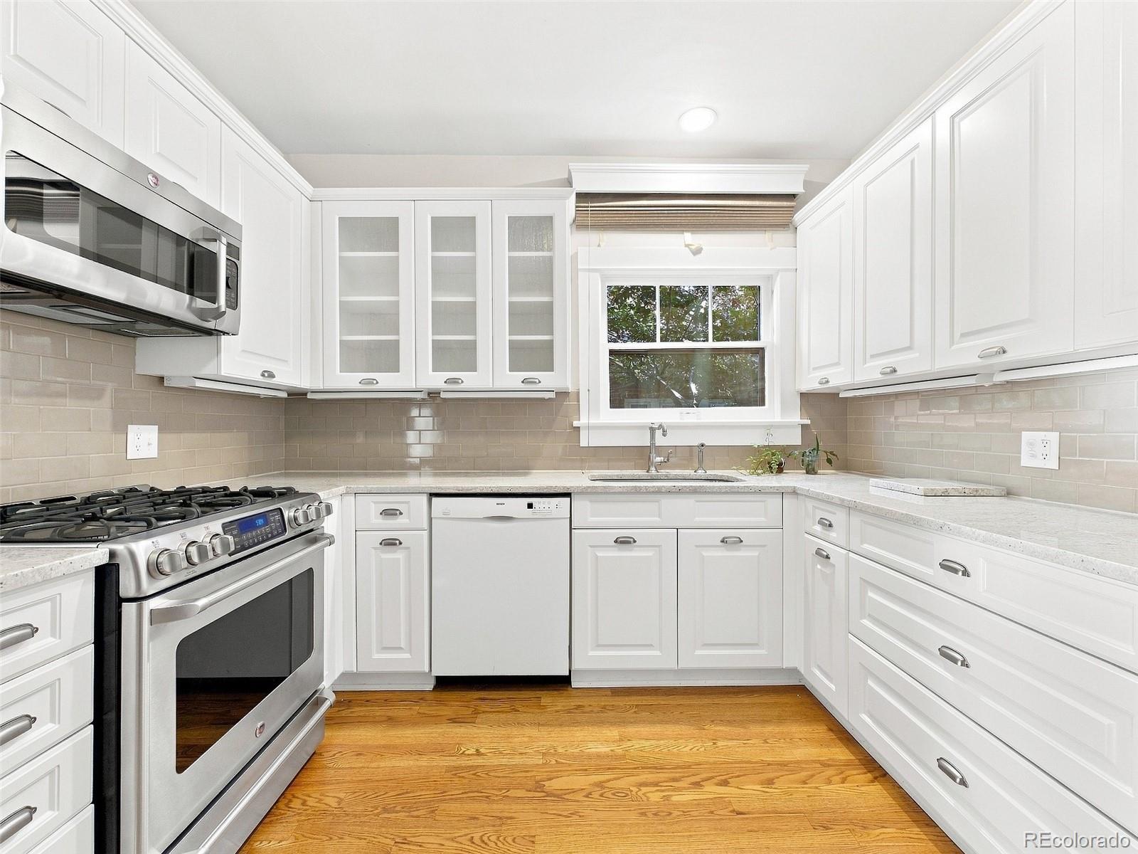 MLS Image #14 for 749  monroe street,denver, Colorado