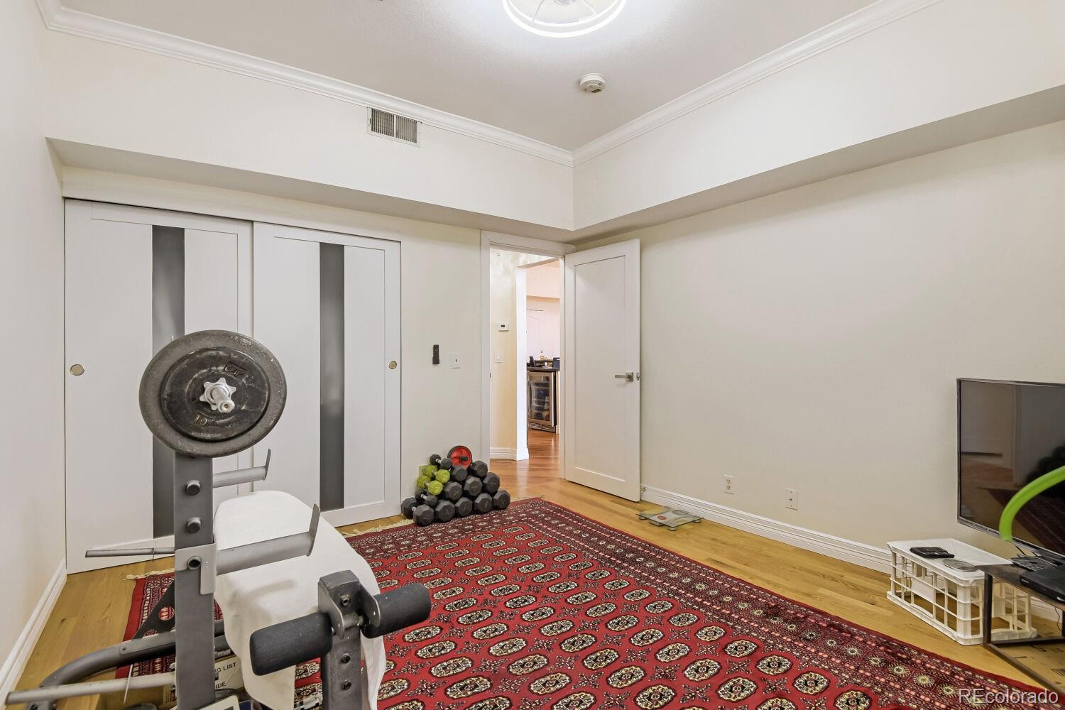 MLS Image #23 for 111 s monroe street,denver, Colorado