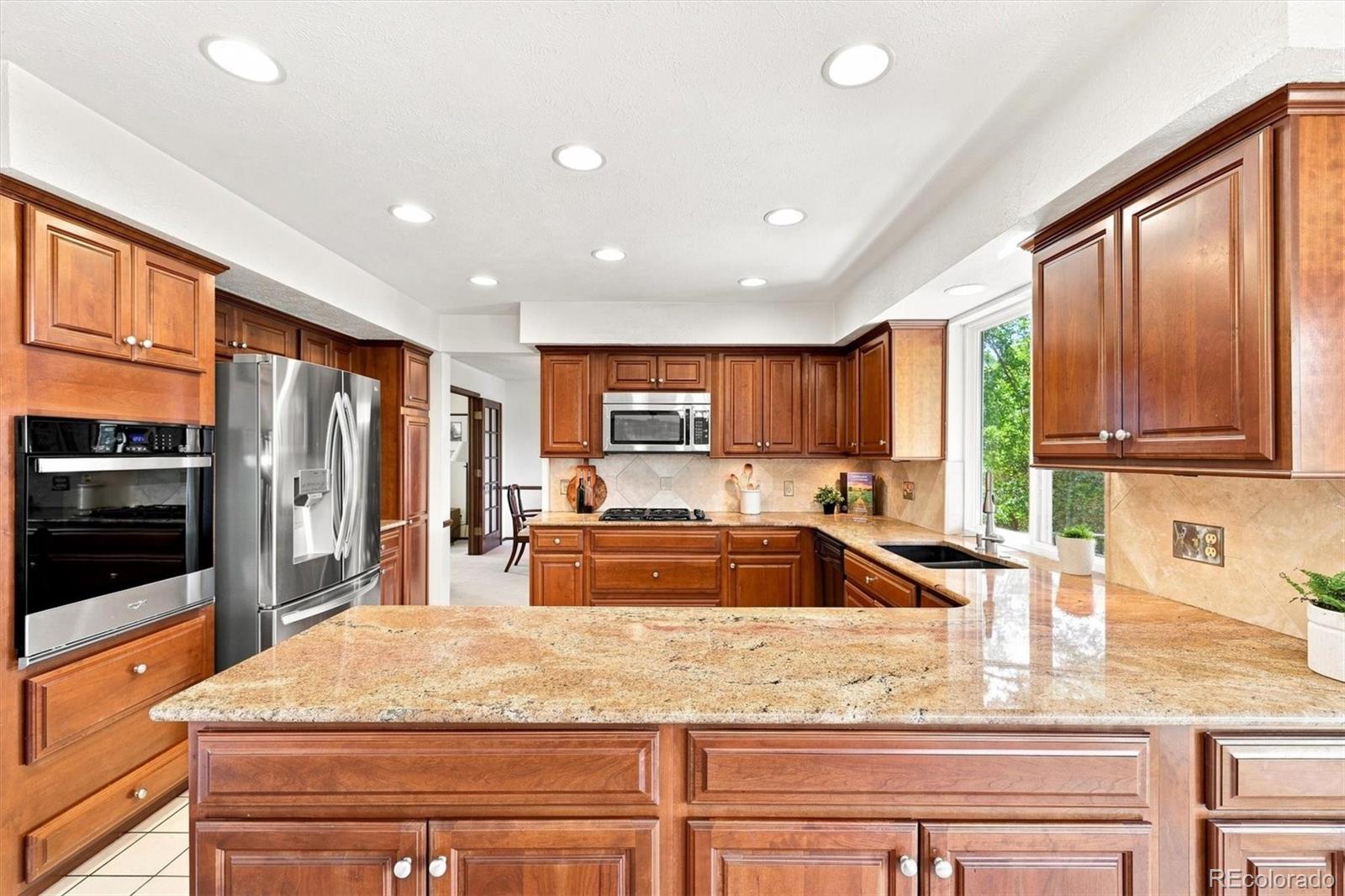 MLS Image #4 for 7631 s bemis street,littleton, Colorado