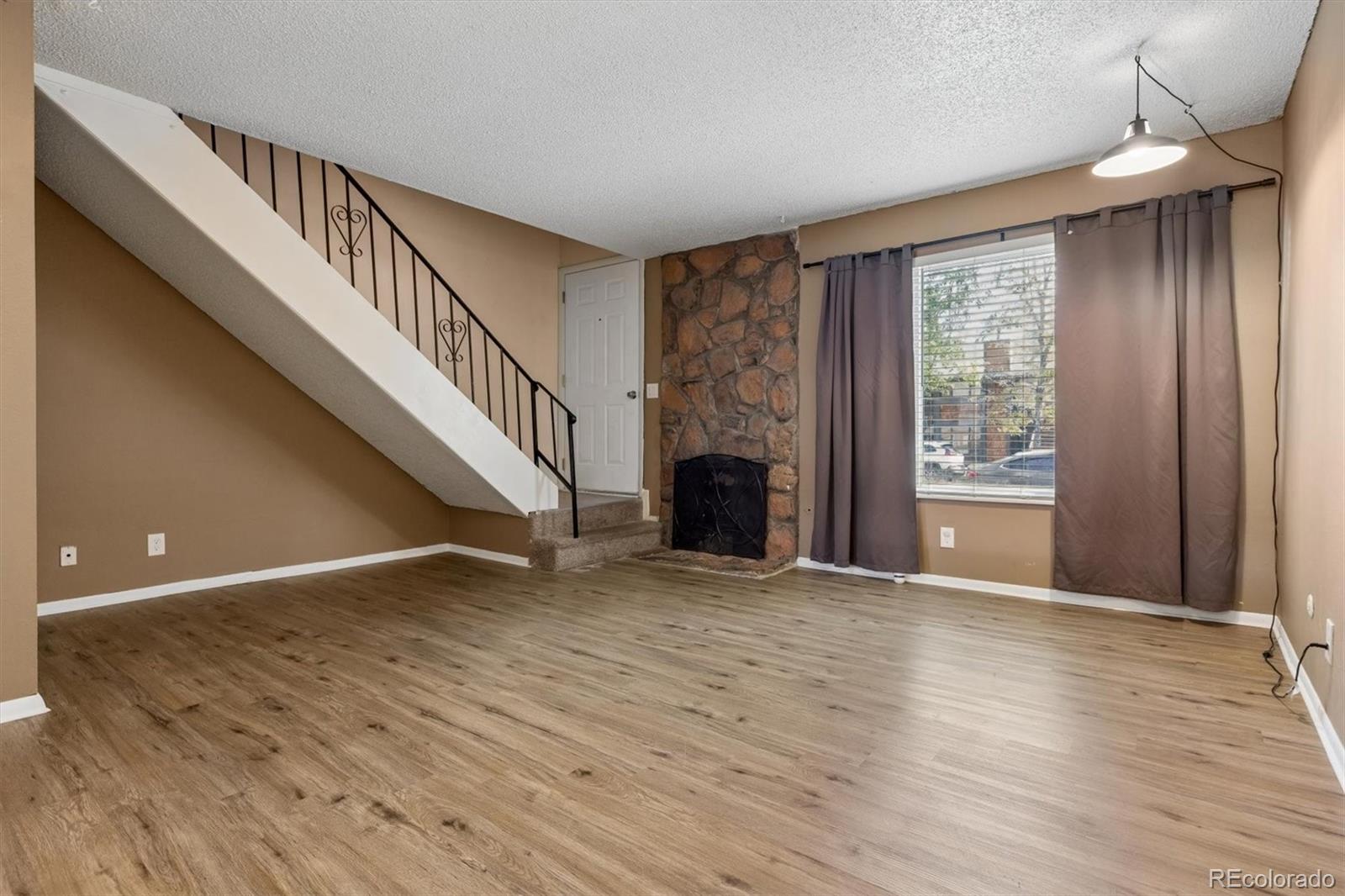 MLS Image #2 for 1295 s dillon way,aurora, Colorado