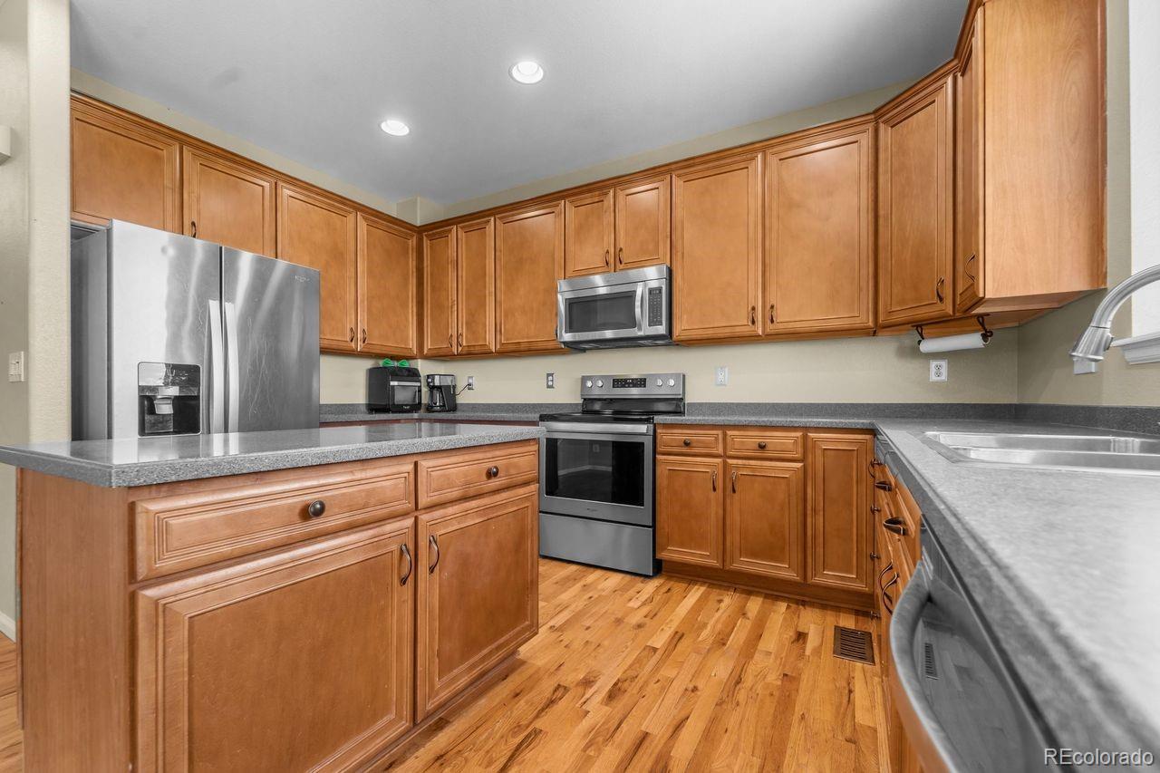 MLS Image #10 for 325  stonehaven street circle,dacono, Colorado