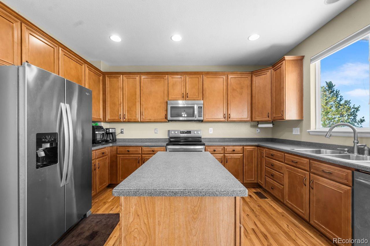 MLS Image #11 for 325  stonehaven street circle,dacono, Colorado