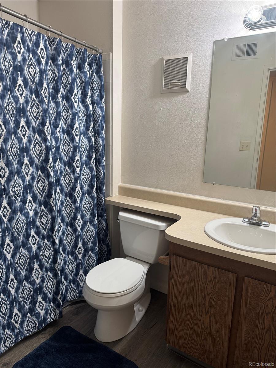 MLS Image #3 for 1850 s pitkin circle,aurora, Colorado
