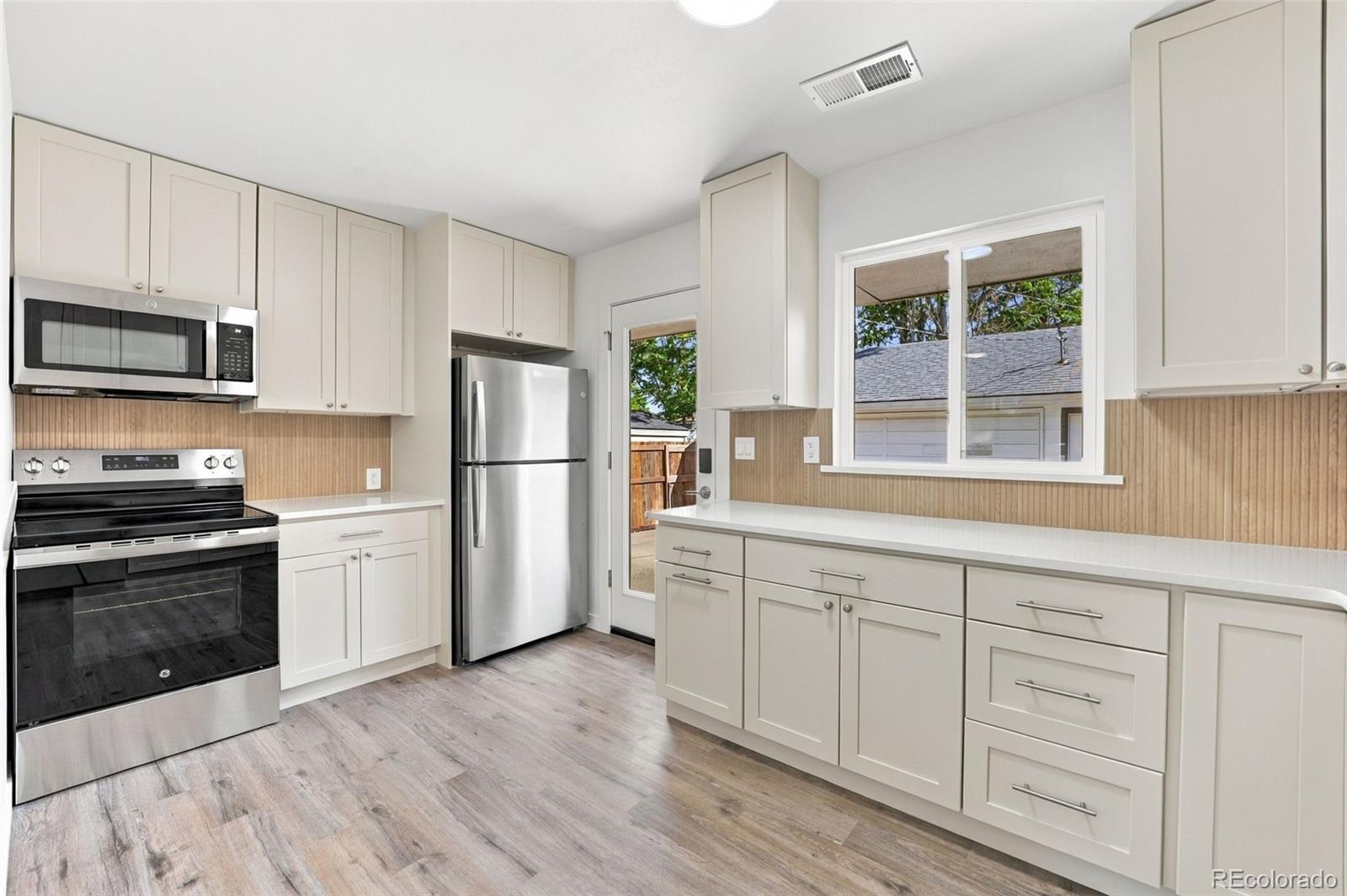 MLS Image #4 for 6410  grape street,commerce city, Colorado