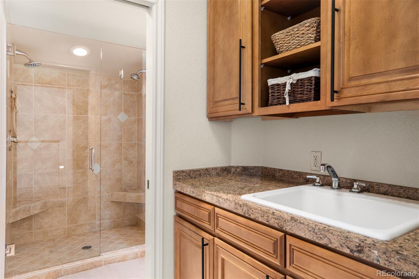 MLS Image #23 for 960 s high street,denver, Colorado