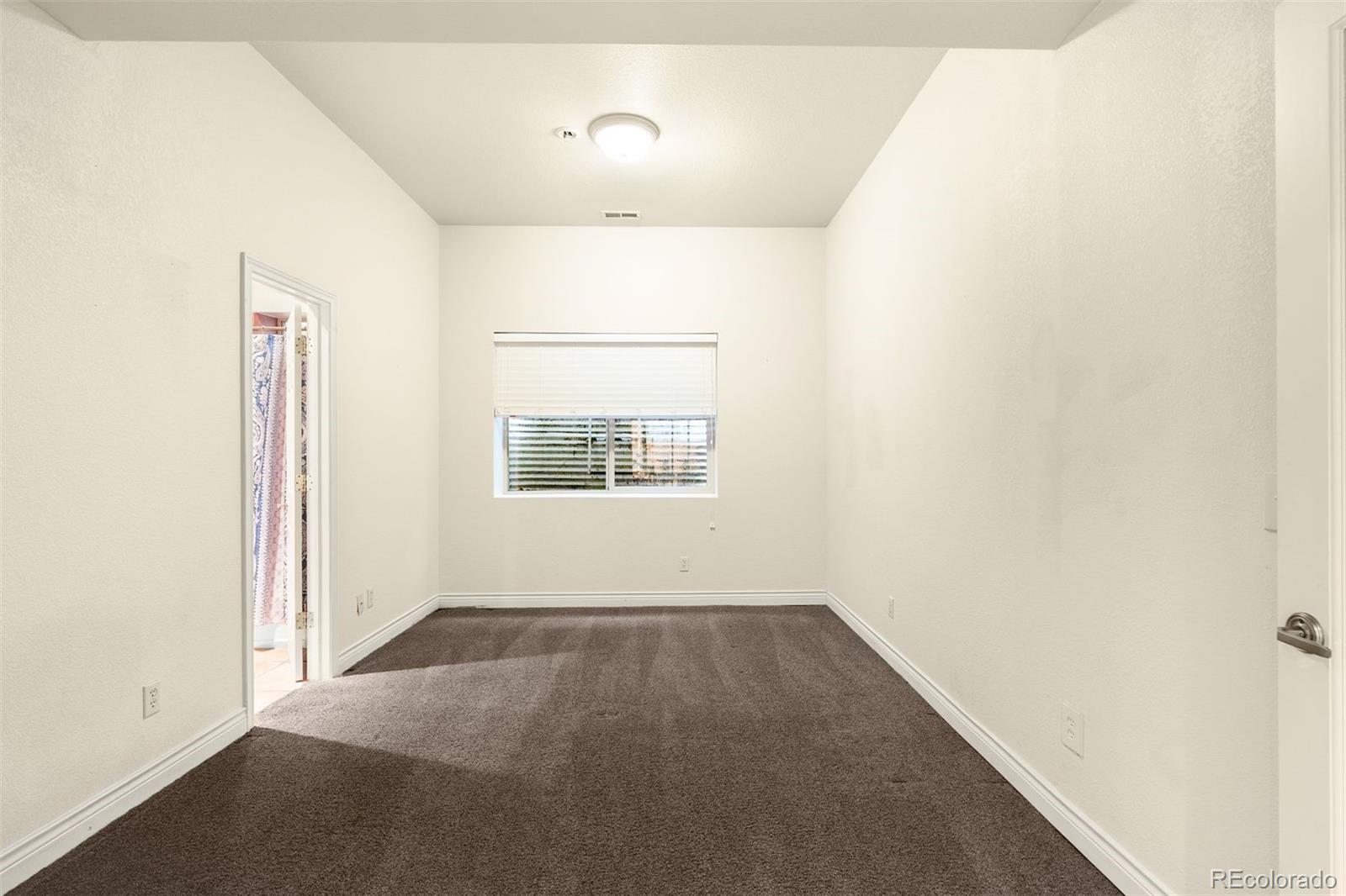 MLS Image #32 for 960 s high street,denver, Colorado