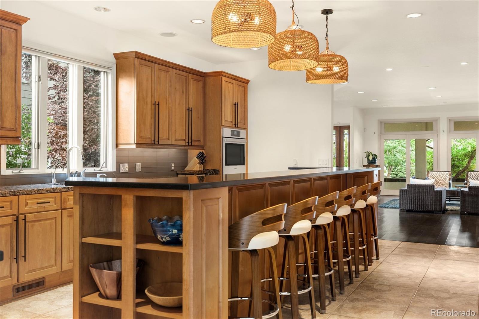 MLS Image #4 for 960 s high street,denver, Colorado