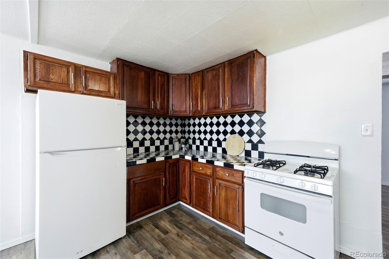 MLS Image #27 for 2537  ontario street,pueblo, Colorado