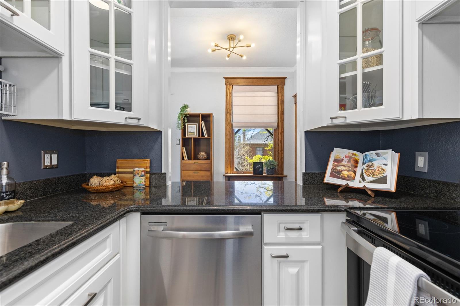 MLS Image #11 for 1401  fillmore street,denver, Colorado