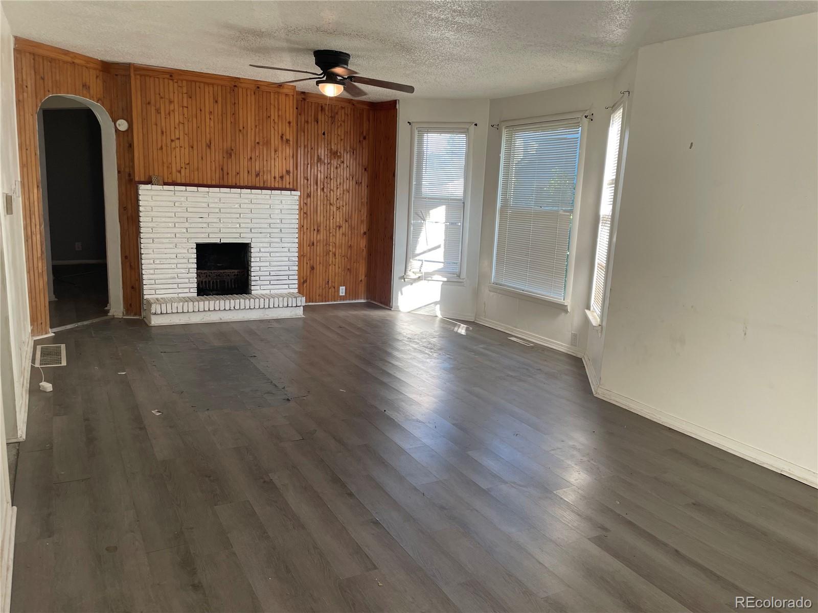 MLS Image #2 for 2216  pine street,pueblo, Colorado