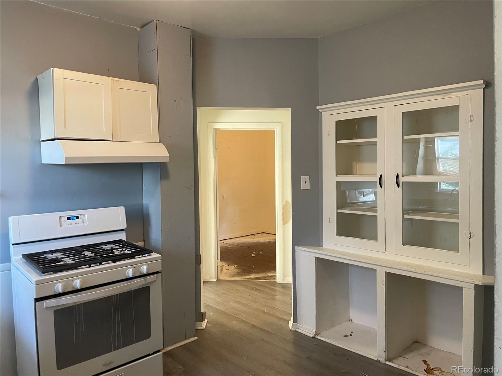MLS Image #5 for 2216  pine street,pueblo, Colorado