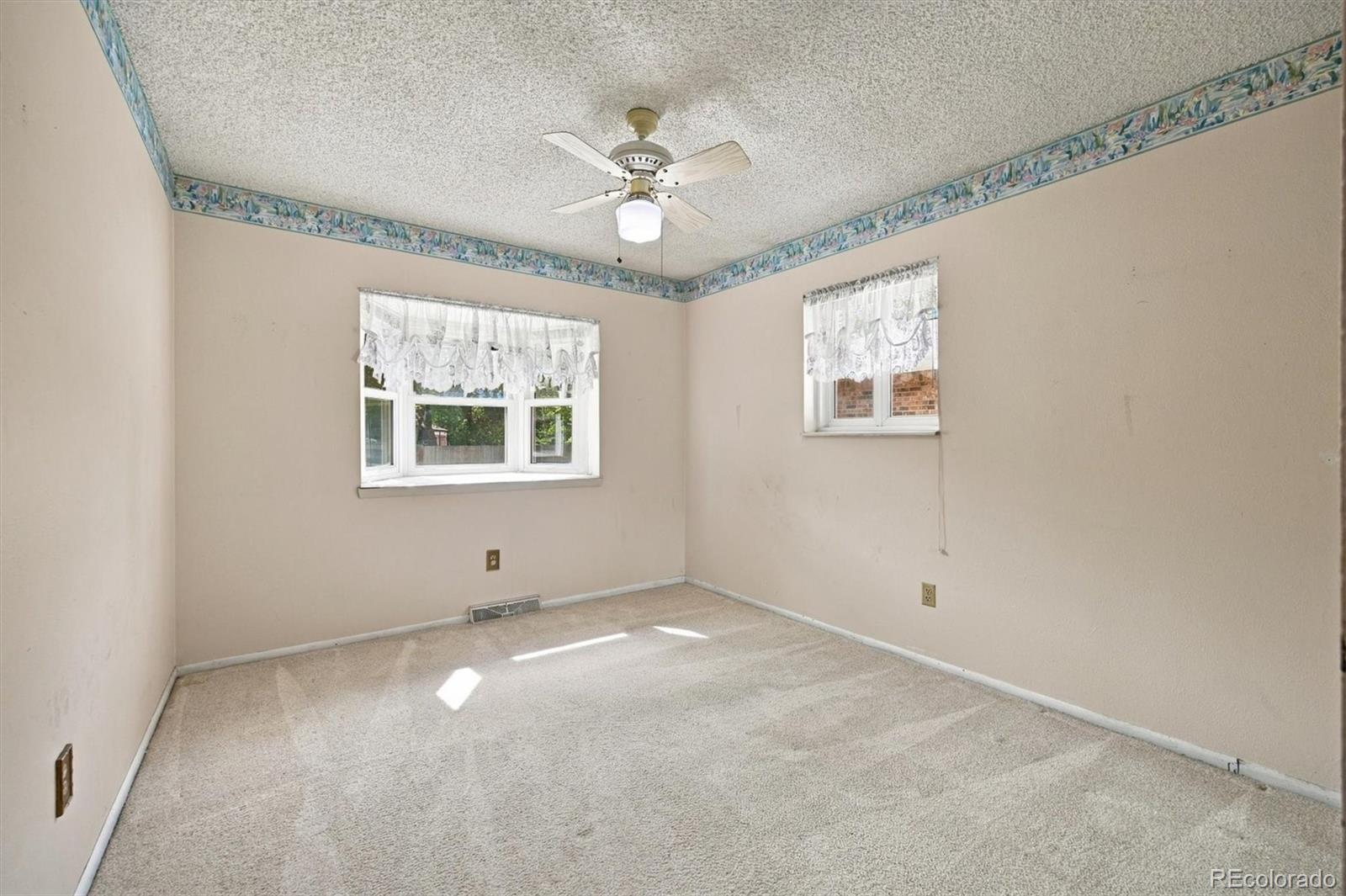 MLS Image #18 for 15981 w 56th place,golden, Colorado