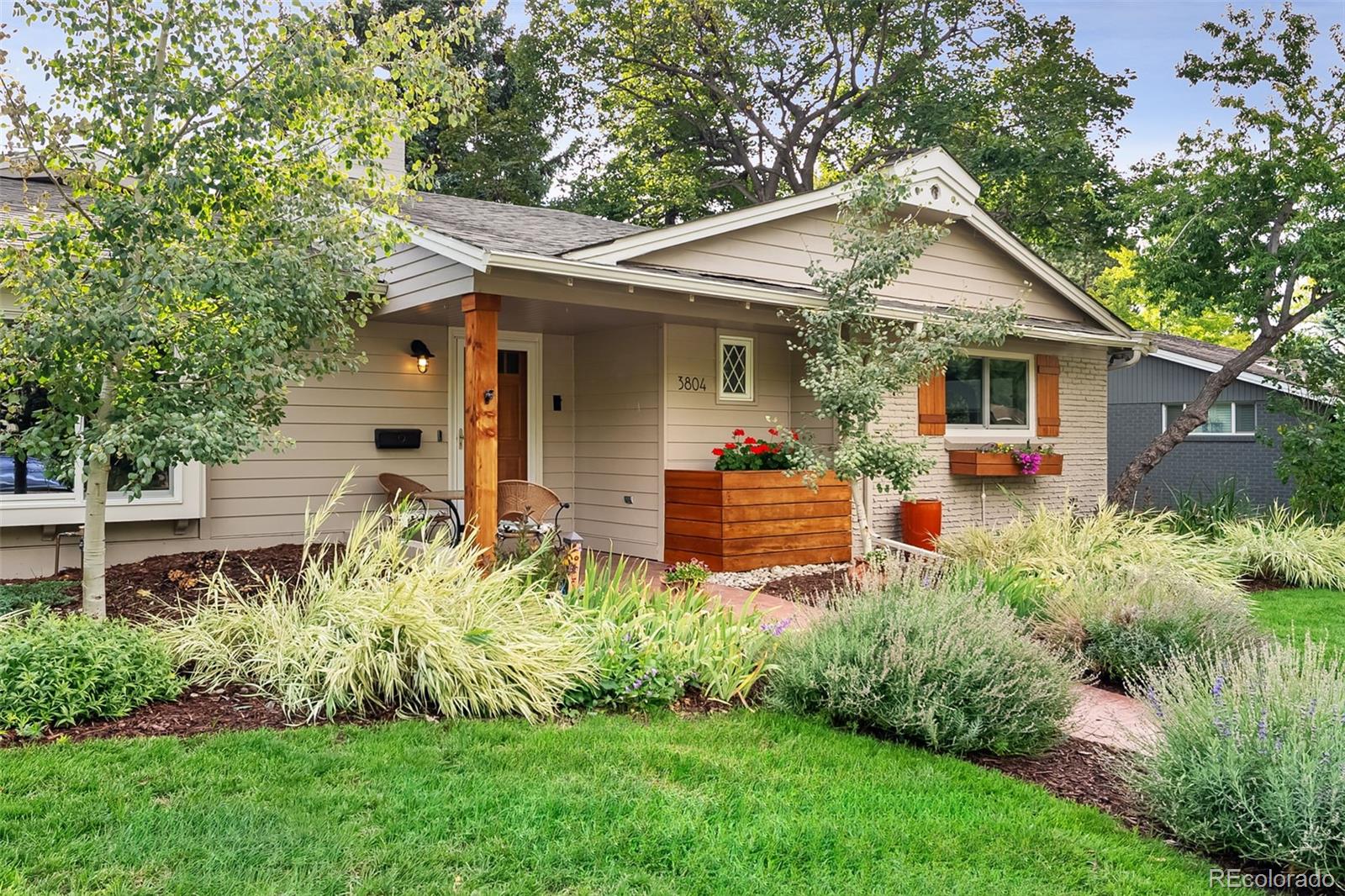 MLS Image #3 for 3804 s elm street,denver, Colorado