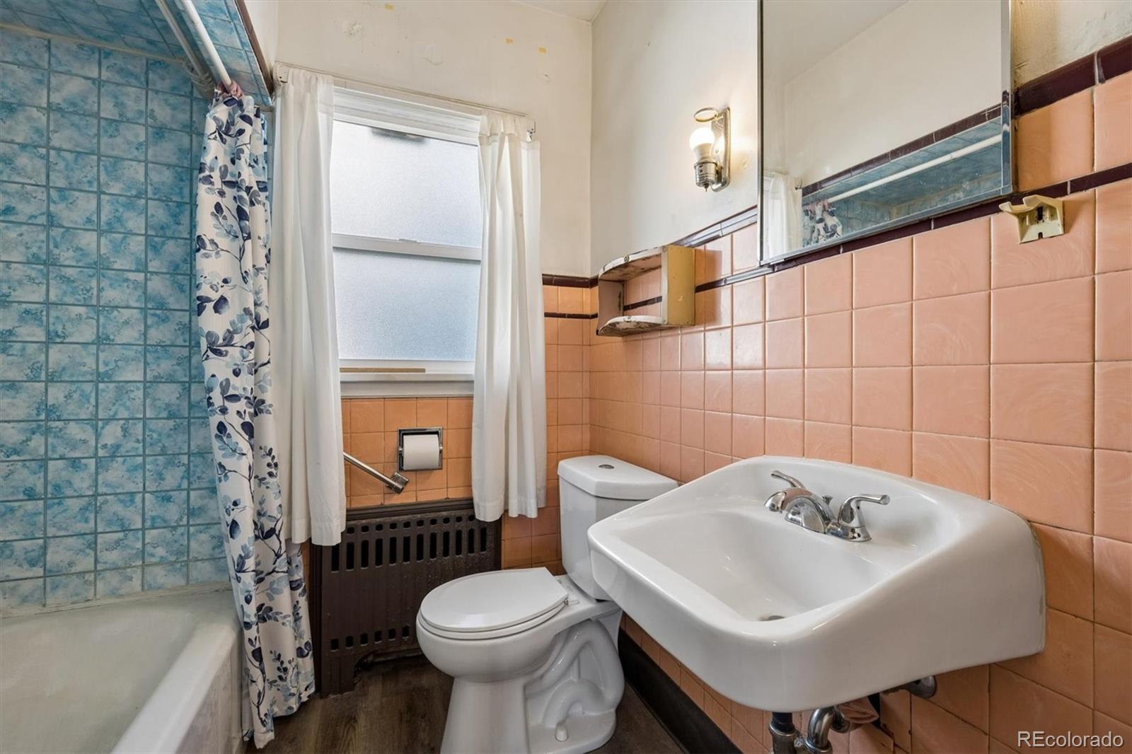 MLS Image #8 for 4478  logan street,denver, Colorado